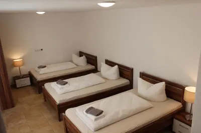 Ein Bett oder Betten in einem Zimmer der Unterkunft greenpartment Ingolstadt - Friedrichshofen
