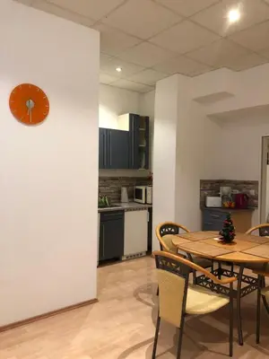 Küche/Küchenzeile in der Unterkunft Munich Apartment Harras (Souterrain)