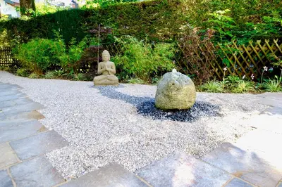 Ein Garten an der Unterkunft Hotel Ziegleder