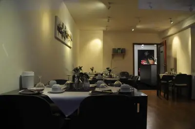Ein Sitzbereich in der Unterkunft Hotel zum Brunnen