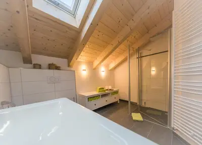 Ein Badezimmer in der Unterkunft Alpenwohnung Neuner