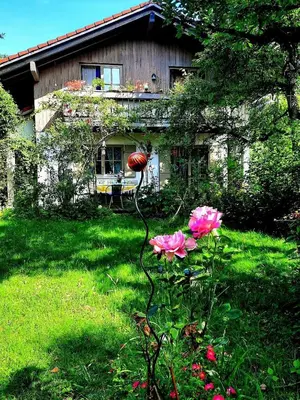 Ein Garten an der Unterkunft Ferienhaus Graziadei