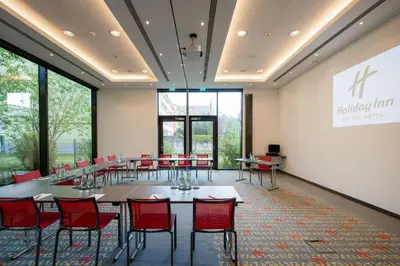 Der Geschäftsbereich oder Konferenzraum in der Unterkunft Holiday Inn Munich - Westpark by IHG