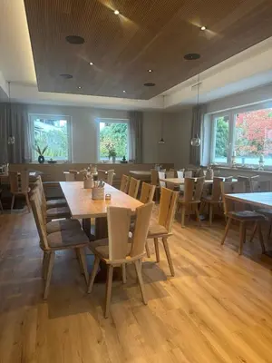 Ein Restaurant oder anderes Speiselokal in der Unterkunft Gasthof Kreisi