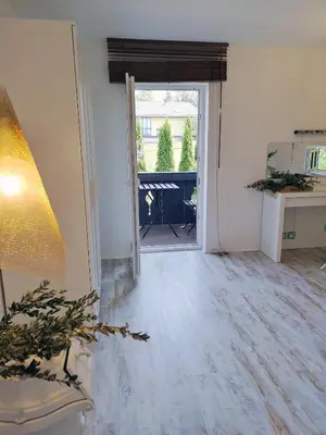 Grundriss der Unterkunft Münsing Nähe Starnberger See, schöne Ferienwohnung, Gästewohnung 125qm EG und OG KONTAKTFREI