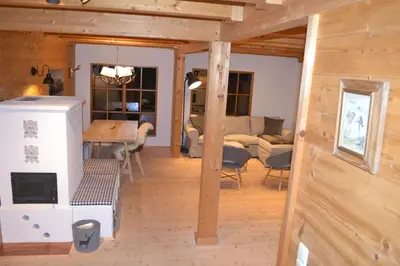 Ein Sitzbereich in der Unterkunft Chalet Königsstand