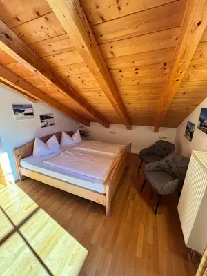 Ein Bett oder Betten in einem Zimmer der Unterkunft Apartment Anda