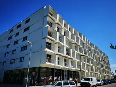 Das Gebäude in dem sich die Ferienwohnung befindet