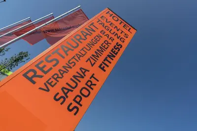 Ein Zertifikat, Auszeichnung, Logo oder anderes Dokument, das in der Unterkunft Augsburg Hotel Sonnenhof ausgestellt ist