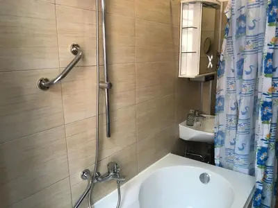 Ein Badezimmer in der Unterkunft Hotel Pension Schmellergarten