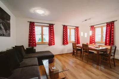 Ein Sitzbereich in der Unterkunft Haus am Kramer