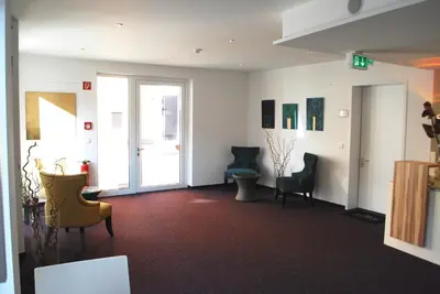 Ein Sitzbereich in der Unterkunft Lichtblick Hotel Garni