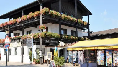 Das Gebäude in dem sich das Hotel befindet