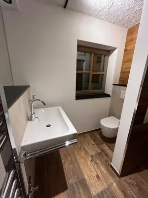 Ein Badezimmer in der Unterkunft Haus Mariandl