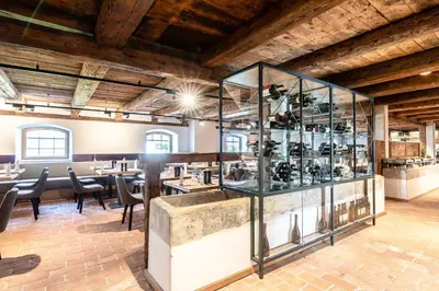Ein Restaurant oder anderes Speiselokal in der Unterkunft Pöltnerhof