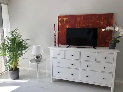 TV/Unterhaltungsangebot in der Unterkunft Moderne Ferienwohnung direkt in Landsberg am Lech