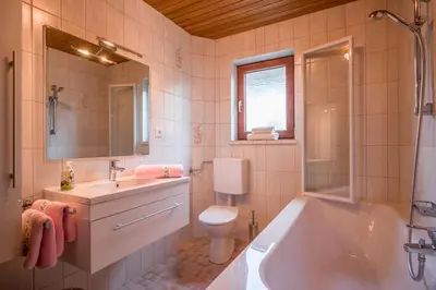 Ein Badezimmer in der Unterkunft Ferienwohnung Böck