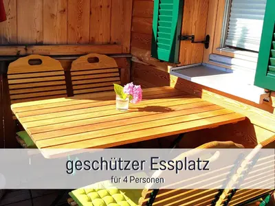 Ein Restaurant oder anderes Speiselokal in der Unterkunft Ferienhaus Inntal - ruhig schlafen, zentral starten & wandern bis zum Gipfelglück