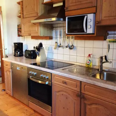 Küche/Küchenzeile in der Unterkunft Ferienwohnung Rosenlehner