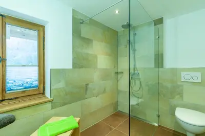 Ein Badezimmer in der Unterkunft Ferienwohnung Staffen