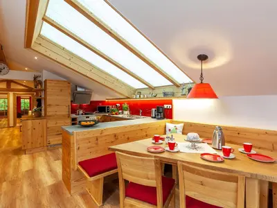 Ein Restaurant oder anderes Speiselokal in der Unterkunft Ferienwohnung Staffen