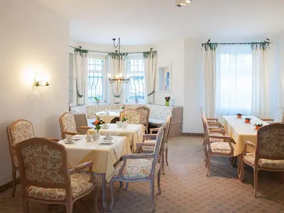 Ein Sitzbereich in der Unterkunft Gästehaus Florian
