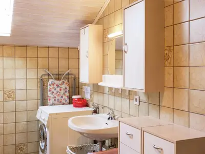 Ein Badezimmer in der Unterkunft Alpiner Aufenthalt mit Balkon in Steingaden