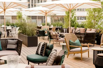 Ein Restaurant oder anderes Speiselokal in der Unterkunft Motel One München-Haidhausen