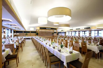 Ein Restaurant oder anderes Speiselokal in der Unterkunft Spirklhof