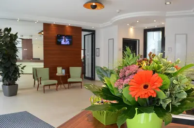 TV/Unterhaltungsangebot in der Unterkunft Augusten Hotel München