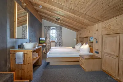 Ein Bett oder Betten in einem Zimmer der Unterkunft Haus Bergrausch