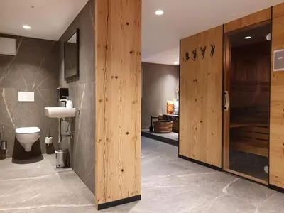 Ein Badezimmer in der Unterkunft Haus Bergrausch