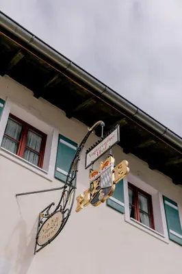 Das Gebäude in dem sich das Hotel befindet