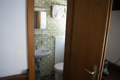 Ein Badezimmer in der Unterkunft Gästehaus Charlotte