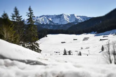 Spitzing Lodge Ferienwohnungen - Wanderparadies in den Bergen im Winter