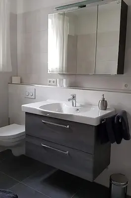 Ein Badezimmer in der Unterkunft VILLA BERGAUF, Studio Apartment König Ludwig II Kini INKL KÖNIGSCARD !!