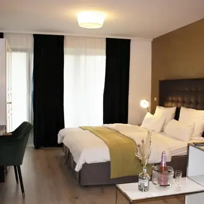Hotel zum See