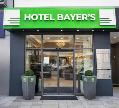Ein Zertifikat, Auszeichnung, Logo oder anderes Dokument, das in der Unterkunft Hotel Bayer's ausgestellt ist