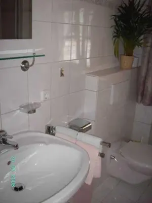 Ein Badezimmer in der Unterkunft Ferienwohnung Regauer
