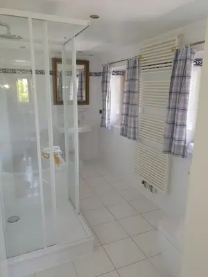 Ein Badezimmer in der Unterkunft Haus Kaiser