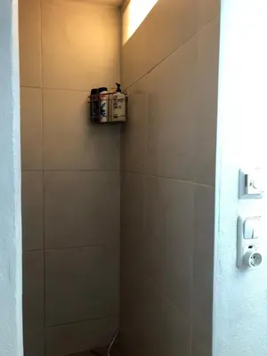 Ein Badezimmer in der Unterkunft Charmante Ferienwohnung mit Balkon im 5-Seen-Land