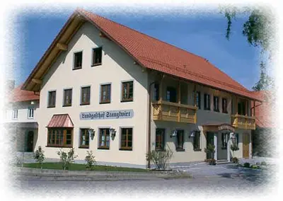 Das Gebäude in dem sich das Hotel befindet