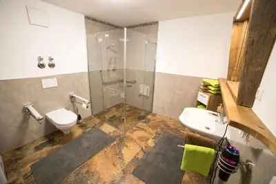 Ein Badezimmer in der Unterkunft Göllner Hof