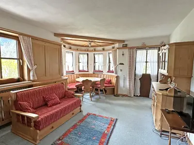 Ein Sitzbereich in der Unterkunft Gschwendtnerhof App5 Pätzig