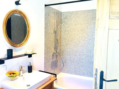 Ein Badezimmer in der Unterkunft simsseeLOFT - Ferienapartments in Baierbach am Simssee
