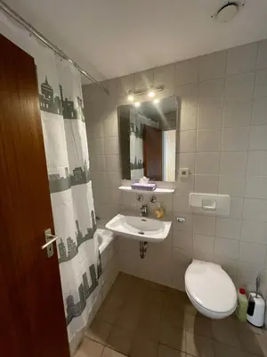 Ein Badezimmer in der Unterkunft Hotelturm Apartment