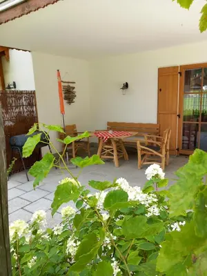 Ein Garten an der Unterkunft MoarHof Feilnbach