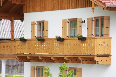 Ein Balkon oder eine Terrasse in der Unterkunft MoarHof Feilnbach