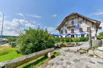 Das Gebäude in dem sich das Hotel befindet