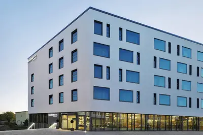 Das Gebäude in dem sich das Hotel befindet